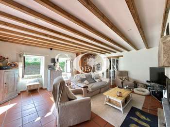 Vente maison 7 pièces Saint-Étienne-du-Bois 85