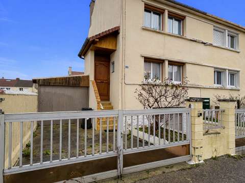 Vente maison 4 pièces Saint-Étienne-du-Rouvray 76