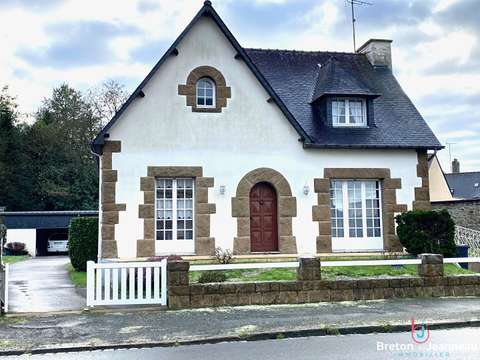 Vente maison 5 pièces Saint-Étienne-en-Coglès 35