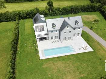 Vente Maison 8 chambresSaint-Étienne-la-Thillaye