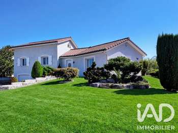 Vente maison 6 pièces Saint-Étienne-le-Molard 42