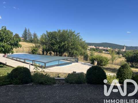 Vente maison 5 pièces Saint-Étienne-les-Orgues 04