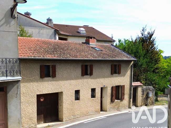 Maison 5 pièces 92 m² · à Saint-Félicien · 92 m² · 120 000 €