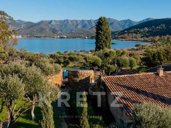 Vente maison 17 pièces Saint-Florent 2B