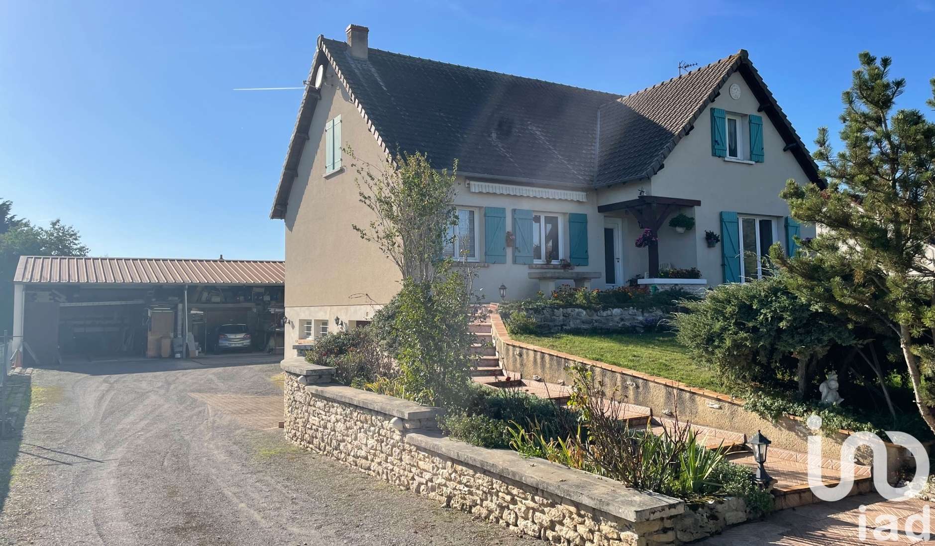 Vente Maison Piscine à Saint-Florent-sur-Cher (18400) : à vendre