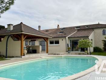 Vente maison 8 pièces Saint-Fort-sur-le-Né 16