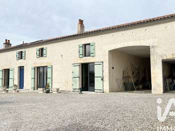 Vente maison 8 pièces Saint-Fort-sur-le-Né 16