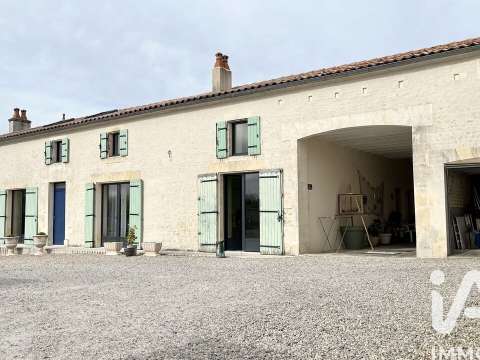 Vente maison 8 pièces Saint-Fort-sur-le-Né 16