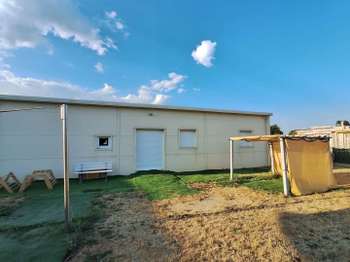 Vente maison 4 pièces Saint-Geniès-de-Malgoirès 30