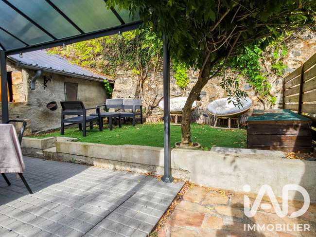 Maison 5 pièces 131 m² · à Saint Geniez d'Olt Et d'Aubrac · 131 m² · 179 000 €