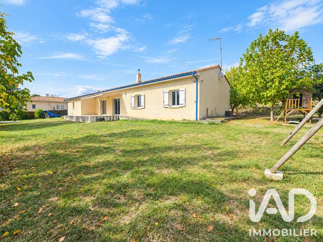 Maison 5 pièces 135 m² · à Targon · 135 m² · 235 000 €