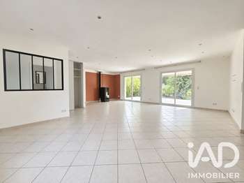 Vente Maison 5 piècesSaint-Genis-du-Bois