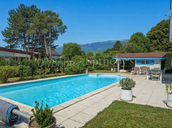 Maison 5 pièces 190 m² · à Saint-Genis-Pouilly · 190 m² · 1 145 000 €