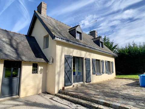 Vente maison 5 pièces Saint-Georges-Buttavent 53