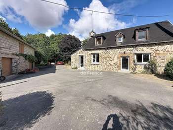 Vente maison 6 pièces Saint-Georges-Buttavent 53