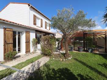 Vente maison 12 pièces Saint-Georges-de-Didonne 17