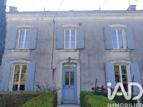 Vente maison 5 pièces Saint-Georges-de-Noisné 79