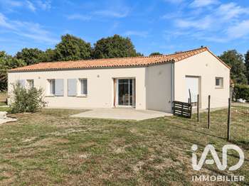Vente maison 5 pièces Saint-Georges-de-Pointindoux 85