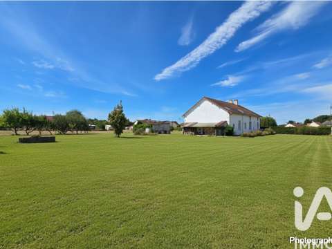 Vente maison 10 pièces Saint-Georges-de-Poisieux 18