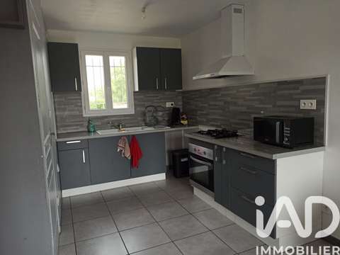 Vente maison 4 pièces Saint-Georges-des-Coteaux 17