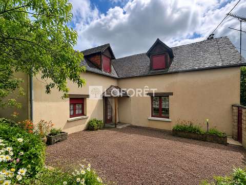 Vente maison 6 pièces Saint-Georges-des-Groseillers 61
