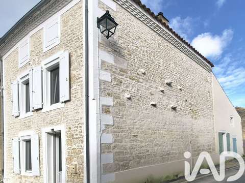 Vente maison 5 pièces Saint-Georges-du-Bois 17