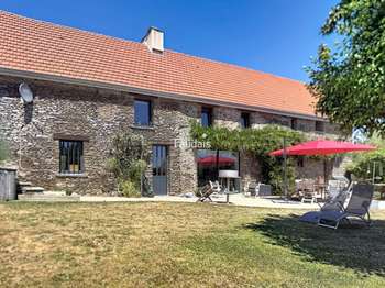 Vente maison 8 pièces Saint-Georges-Montcocq 50