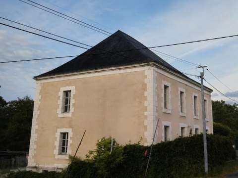 Vente maison 9 pièces Saint-Georges-sur-Loire 49