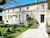 Vente maison 9 pièces
