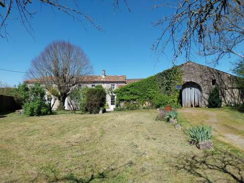 Vente maison 9 pièces