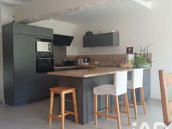 Maison 5 pièces 138 m² · à Saint-Germain-des-Prés · 138 m² · 282 700 €