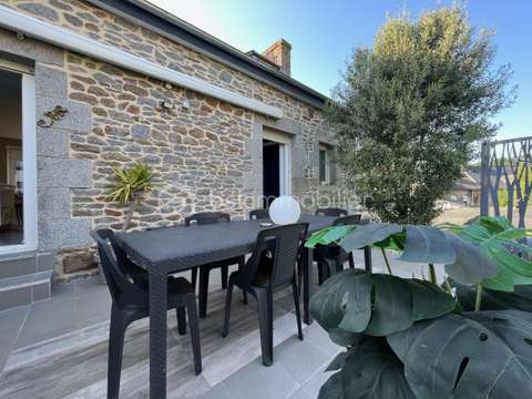 Vente maison 6 pièces Saint-Germain-en-Coglès 35