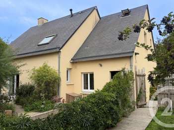 Maison 5 pièces 123 m² · à Saint-Germain-le-Gaillard · 123 m² · 338 000 €