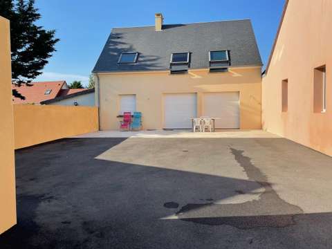 Vente maison 4 pièces Saint-Germain-sur-Ay 50