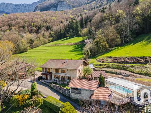 Vente maison 8 pièces