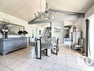 Vente maison 9 pièces