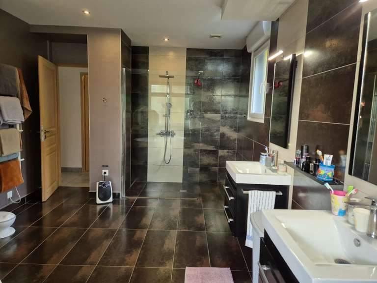 Vente maison 8 pièces