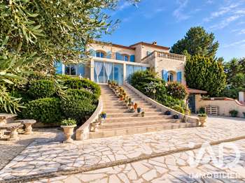 Vente maison 6 pièces Saint-Gilles 30