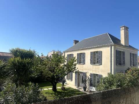 Vente maison 7 pièces Saint-Gilles-Croix-de-Vie 85