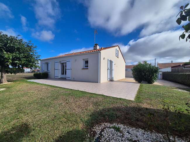 Maison 4 pièces 86 m² · à Saint-Gilles-Croix-de-Vie · 86 m² · 349 500 €