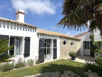 Vente maison 8 pièces Saint-Gilles-Croix-De-Vie Centre Ville 85