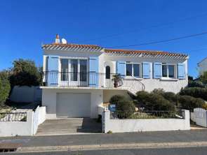 Vente Maison 3 chambresSaint-Gilles-Croix-De-Vie Centre Ville