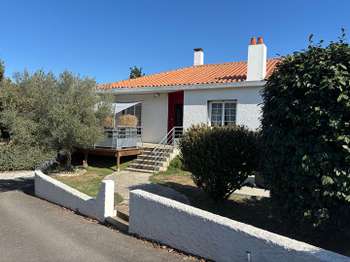 Vente maison 8 pièces Saint-Gilles-Croix-De-Vie Centre Ville 85