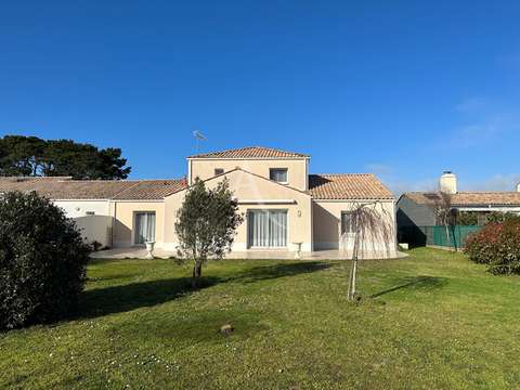 Vente maison 8 pièces Saint-Gilles-Croix-De-Vie Croix De Vie 85