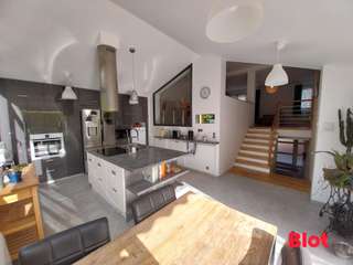 Vente maison 8 pièces Vente maison 8 pièces