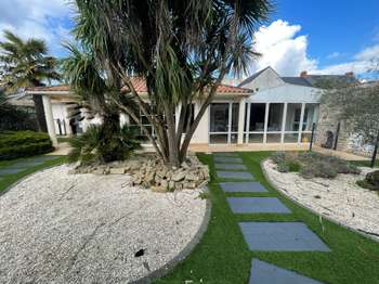 Vente maison 8 pièces Saint-Herblain Bourg-Solvardière-Pelousière 44