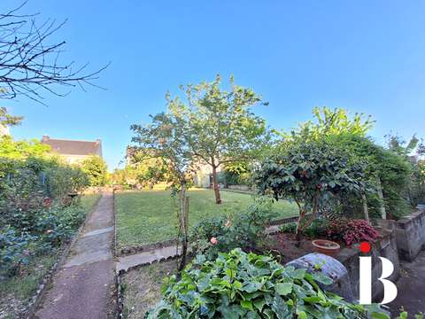 Vente maison 5 pièces Saint-Herblain Bourg-Solvardière-Pelousière 44