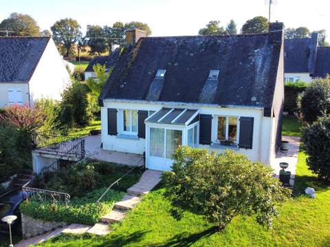 Vente maison 4 pièces Saint-Hernin 29