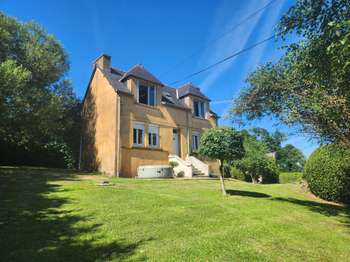 Vente maison 3 pièces Saint-Hernin 29