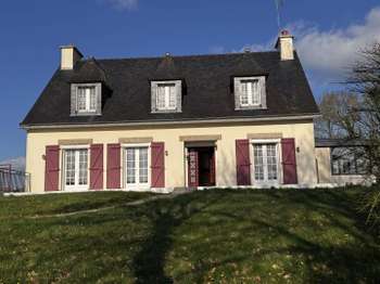 Vente maison 7 pièces Saint-Hervé 22